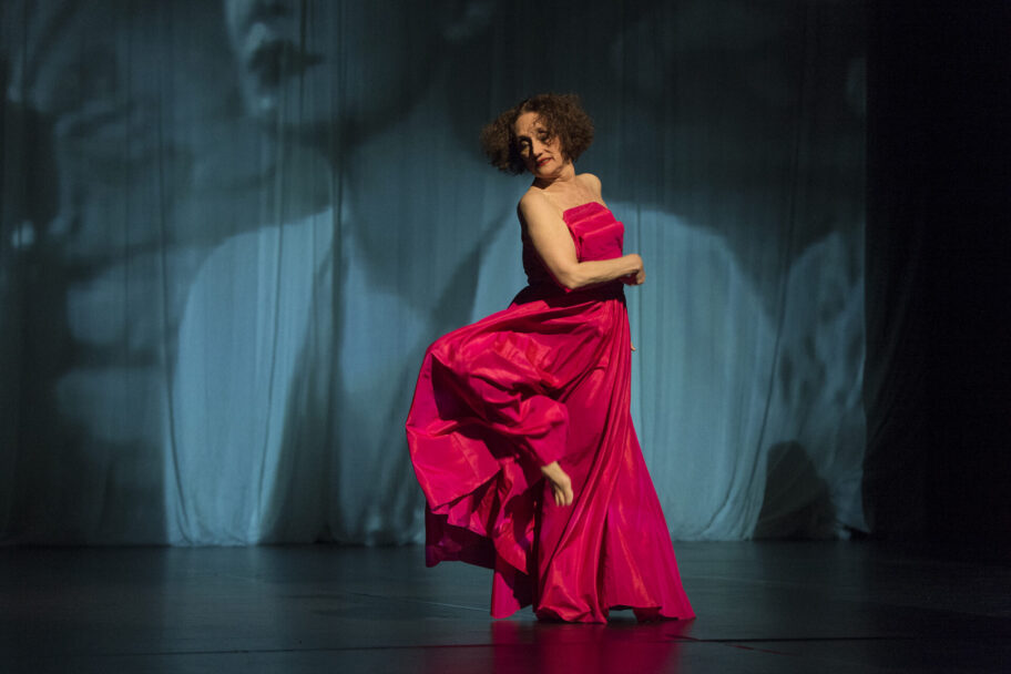 Zdjęcie: “Sweet Mambo” Tanztheater Wuppertal – the penultimate work by Pina Bausch