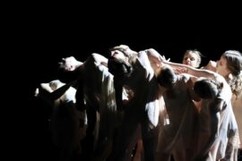 Zdjęcie: Lublin / Przestrzenie Sztuki: Premiera spektaklu „Oda do wolności” w wykonaniu Zespołu Tanecznego „Arabeska” i Teatru Panopticum