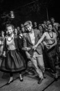 Zdjęcie: Tradycje i tańce milenialsów nie tylko warszawskich. Ku wiośnie.