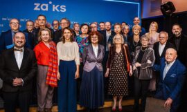 Zdjęcie: Nagroda ZAiKS-u dla Aleksandry Bożek-Muszyńskiej i Hanny Bylki-Kaneckiej za twórczość dla dzieci