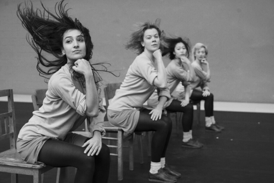 Zdjęcie: Warszawa / Festiwal Ciało/Umysł 2026: Anne Teresa De Keersmaeker / Rosas „Rosas danst Rosas”