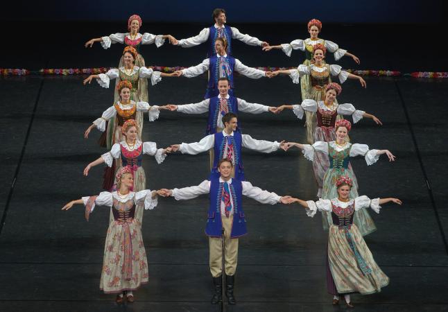 Zdjęcie: Tadeusz Sygietyński Folk Song and Dance Group Mazowsze