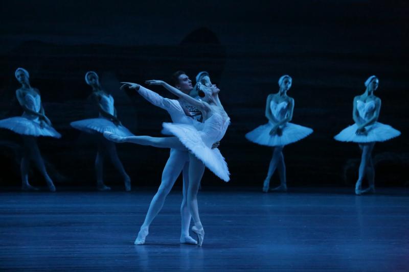 Zdjęcie: Bolshoi Ballet Live 2016-17: „Jezioro łabędzie” Jurija Grigorowicza – retransmisja