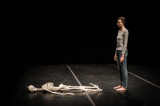 Zdjęcie: Renata Piotrowska-Auffret „Śmierć. Ćwiczenia i wariacje” w Nowym Teatrze