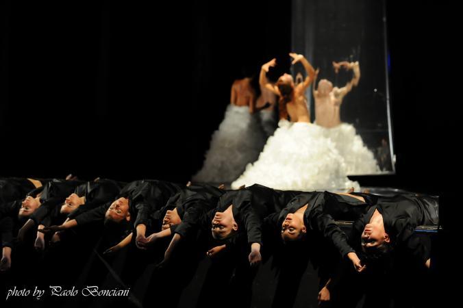 Zdjęcie: Kraków: „Traviata  –  tańcem opowiedziana” zespołu Artemis Danza
