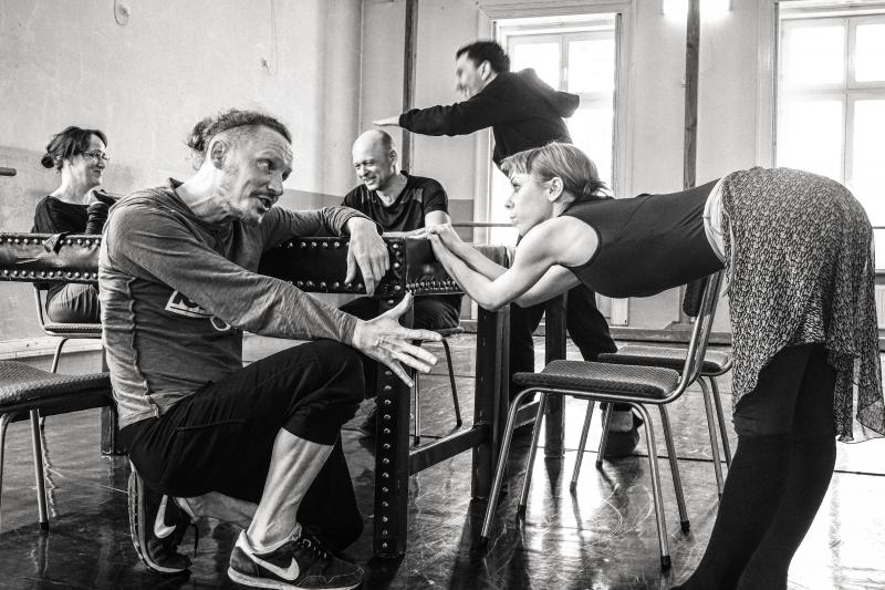 Zdjęcie: Wrocławski Teatr Pantomimy pracuje nad „Bachantkami” w reżyserii Maćko Prusaka