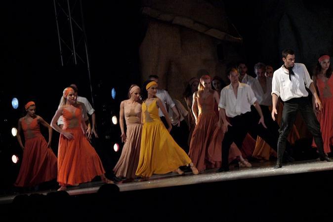 Zdjęcie: Warszawa/XII Ogrody Muzyczne: „Grek Zorba” Theodorakisa i Massine’a na zakończenie cyklu tanecznego