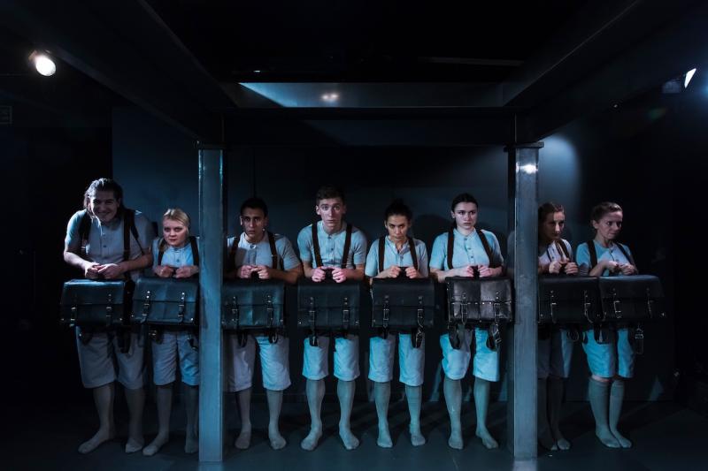 Zdjęcie: Croatia: KTO Theatre wins an award for “Chorus of Orphans” with stage movement devised by Eryk Makohon