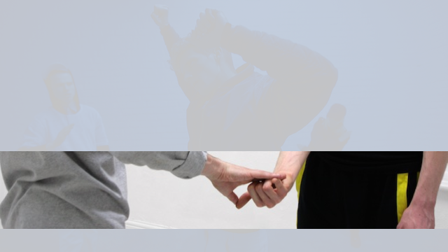 Zdjęcie: Łódź: „Portal Proxy” – działanie choreograficzne Alexa Baczyńskiego-Jenkinsa na finisaż wystawy „Układy odniesienia” w ms¹