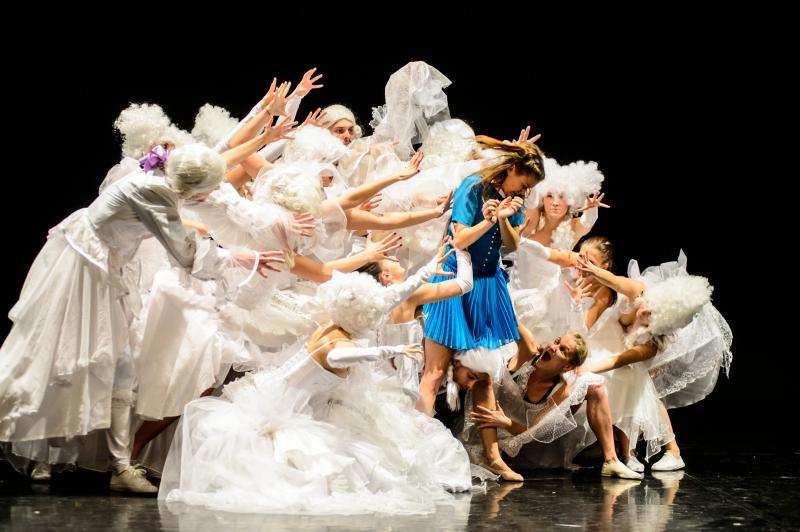 Zdjęcie: Kielecki Teatr Tańca: Wkrótce premiera „Alicji w Krainie Czarów”