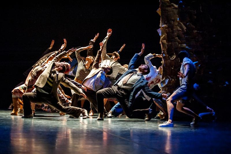 Zdjęcie: Polski Teatr Tańca: Powraca spektakl „Czterdzieści” w nowej obsadzie