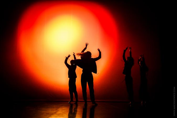 Zdjęcie: Nieciągłość zdarzeń – re-premiera „Archipelagu” Teatru Tańca Caro