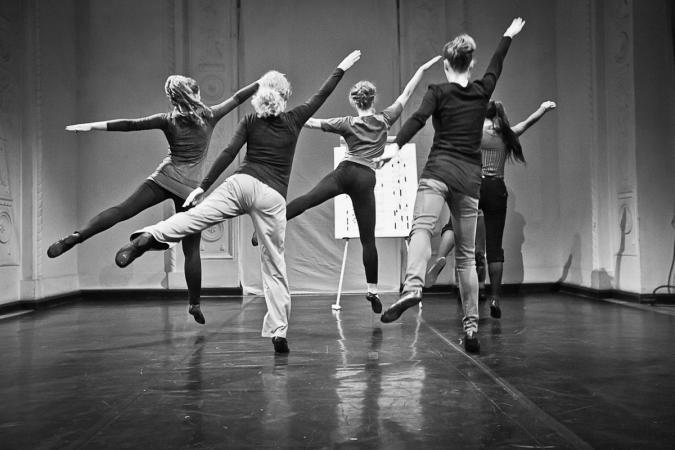 Zdjęcie: Łódź/„Poruszone ciała. Choreografie nowoczesności”: Warszawska Pracownia Choreograficzna – działania w przestrzeni wystawy