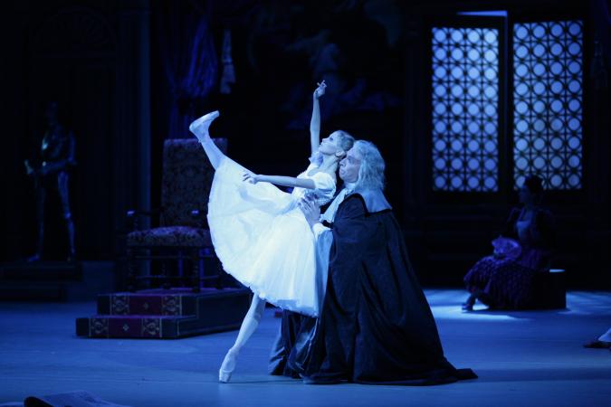 Zdjęcie: Kina w Polsce/Bolshoi Ballet Live 2017-2018: „Coppelia” – chor. Marius Petipa, oprac. Enrico Cecchetti, rek. Siergiej Wichariew (retransmisja)