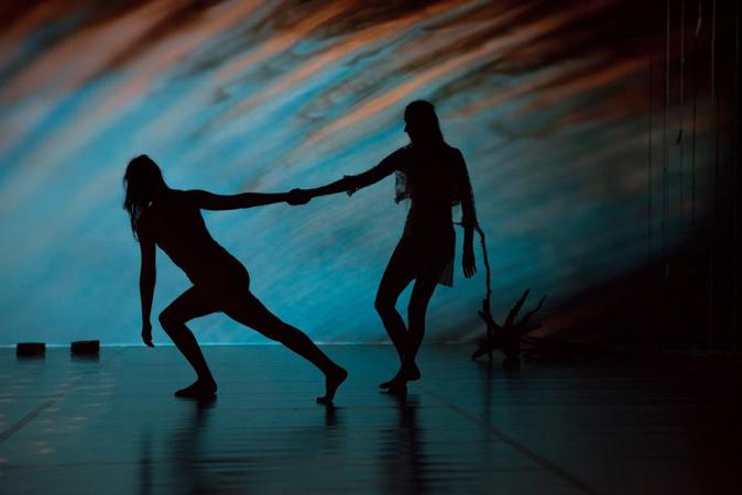 Zdjęcie: Mielec/Scena dla tańca 2016/Przenikanie Tańca: Anna Haracz, Iwona Olszowska „Przenikanie”