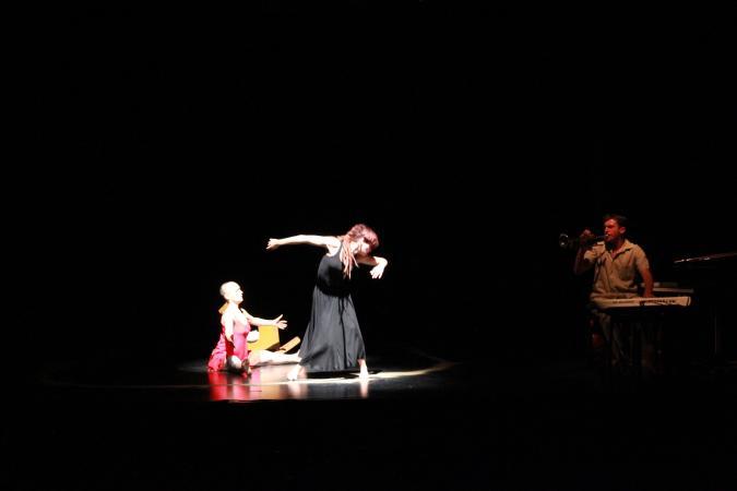 Zdjęcie: Lublin: Teatr My – Persony „Cudowne źrebię” – chor. Joanna Belzyt