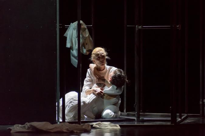 Zdjęcie: Kielce: Opera na Zamku „Polowanie na czarownice” – chor. Cathy Marston