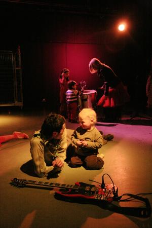 Zdjęcie: Stary Browar Nowy Taniec dla Dzieci: „WONDERLAND” – Warsztat + wspólny spektakl
