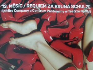 Zdjęcie: Warszawa/XII Międzynarodowy Festiwal Sztuki Mimu: Spitfire Company/Warszawskie Centrum Pantomimy „13 miesiąc / Requiem dla Brunona Schulza”