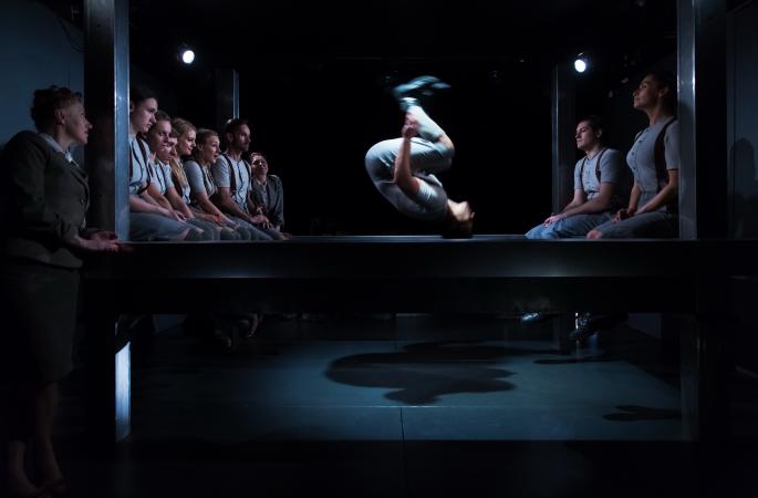 Zdjęcie: Warszawa/Jubileusz 40-lecia KTO: Teatr KTO „Chór Sierot” – reż. Jerzy Zoń, chor. Eryk Makohon