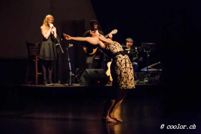 Zdjęcie: VIII Gdański Festiwal Tańca „żywioły”: Cie. Dysaundbo „Diccillu”